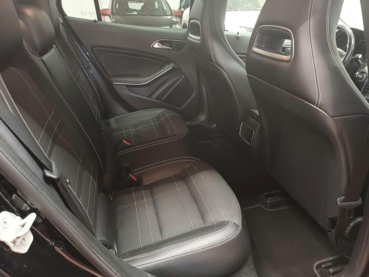 Mercedes-benz GLA 220 CDI Automatic 4Matic Sport