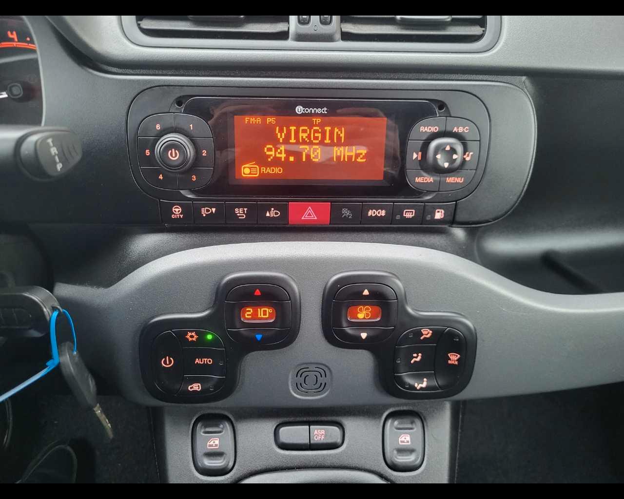 FIAT Panda III 2016 - Panda 1.2 Lounge easypower Gpl 69cv