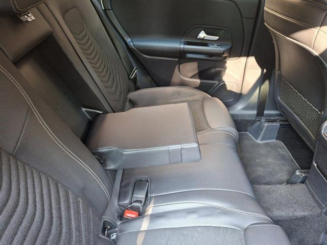 MERCEDES-BENZ B 180 d Automatic Sport