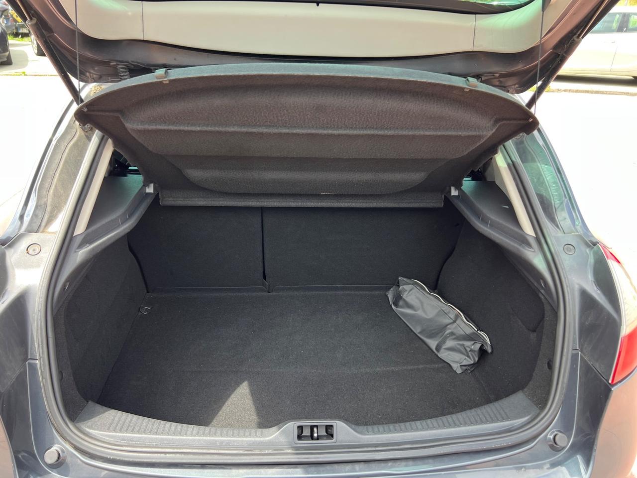 Renault Megane Mégane 1.5 dCi 110CV EDC GT Line