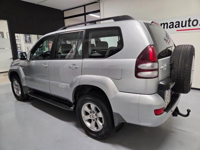 TOYOTA Land Cruiser 3.0 D-4D 16V cat CAMBIO MANUALE