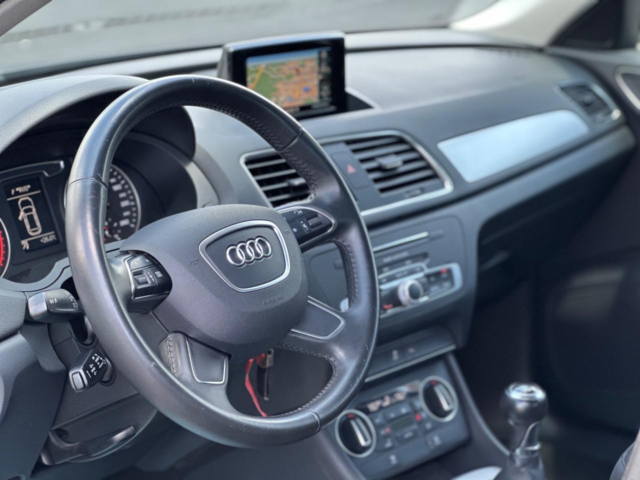 Audi Q3 2.0 TDI 150 CV Business