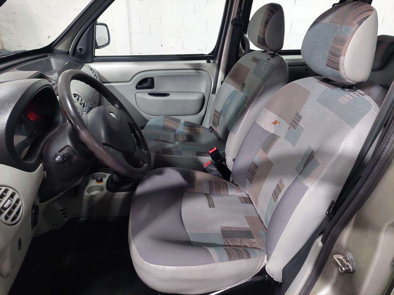 Renault Kangoo 1.6 16V 4x4 5p. Luxe
