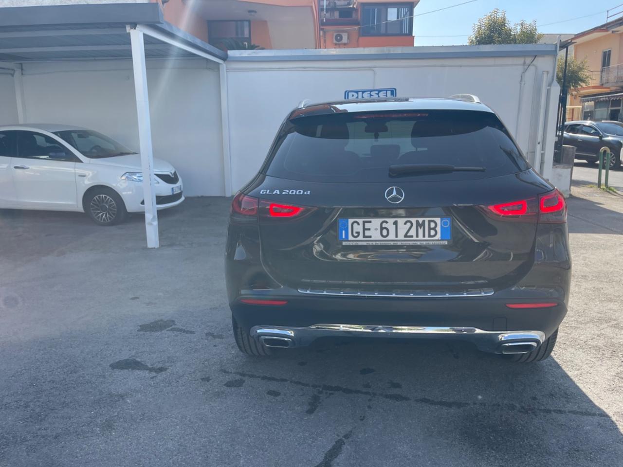 Mercedes-benz GLA 200 d Automatic Sport Plus KM 85.000 CERTIFICATI !!!