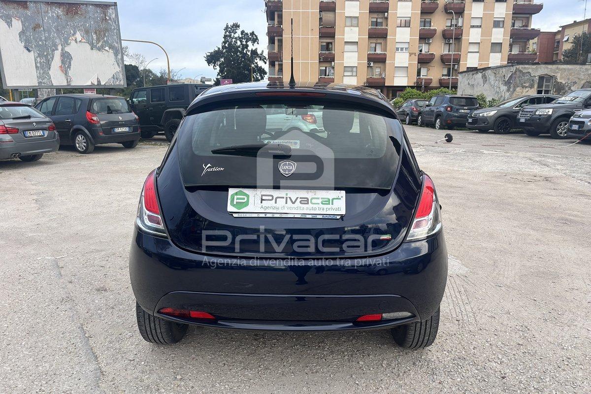 LANCIA Ypsilon 1.2 69 CV 5 porte GPL Ecochic Gold