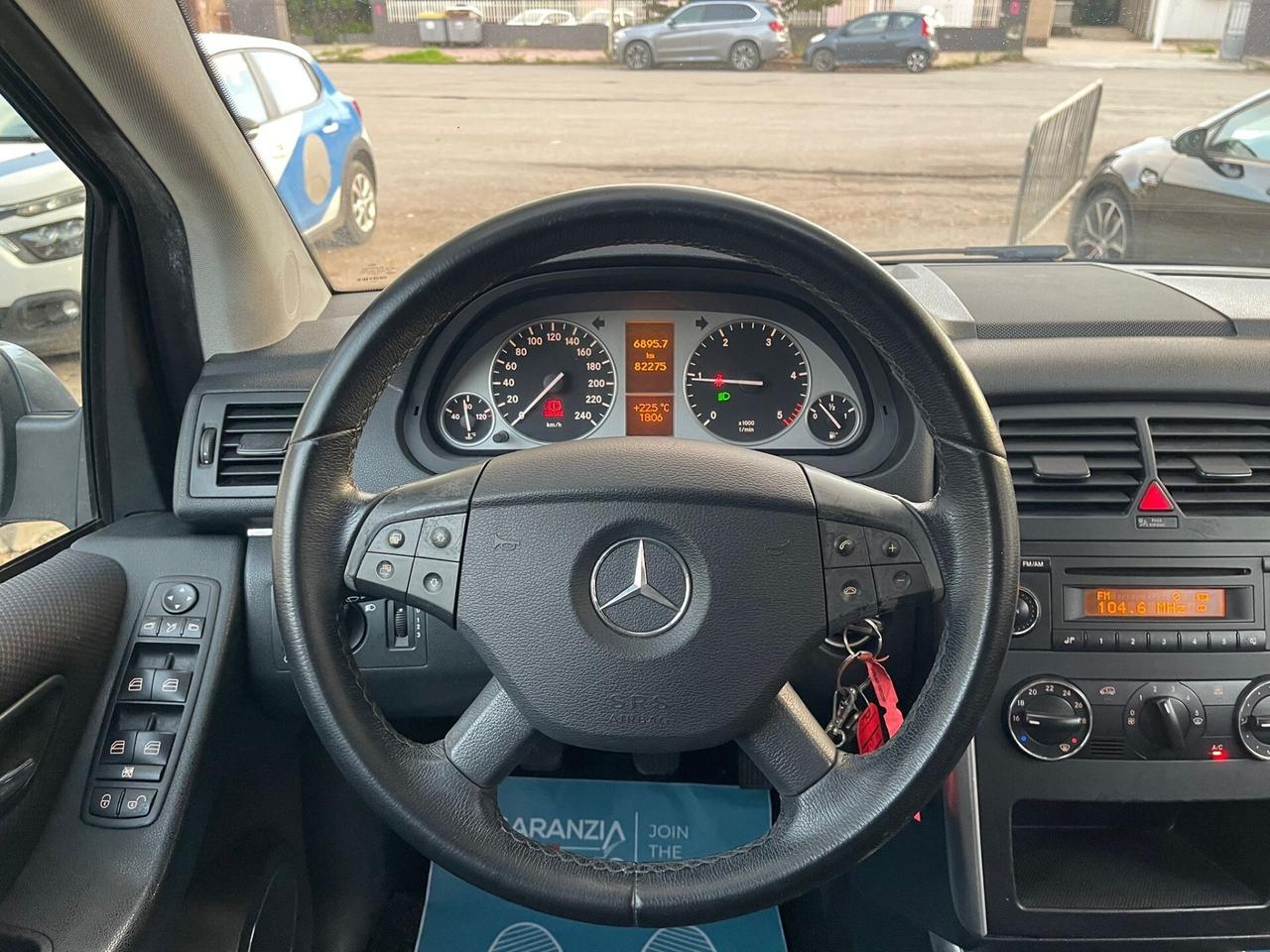 Mercedes B 200 KM. 82000! CDI Premium