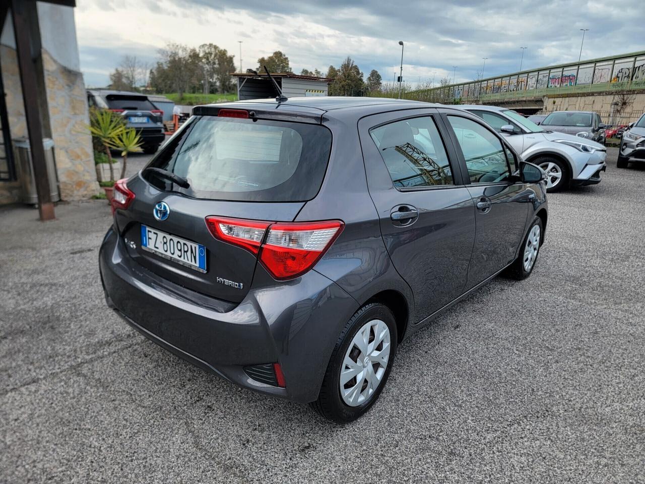 Toyota Yaris 1.5 Hybrid Active SOLO 47 MILA KM !