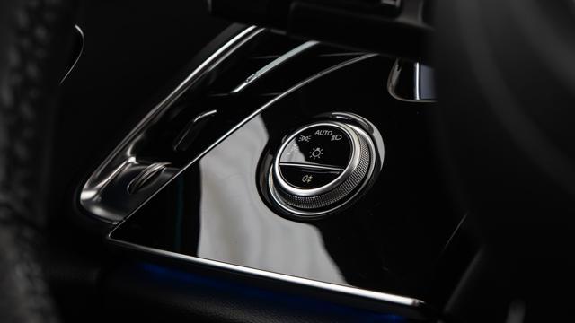 MERCEDES-BENZ E 220 d 4Matic AMG Premium Plus IVA GANCIO TETTO