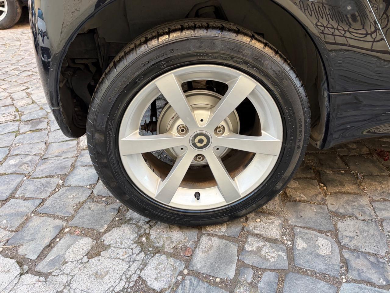Smart ForTwo 1000 62 kW coupé pulse