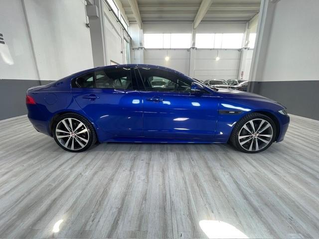 Jaguar XE 2.0 D 240 CV AWD aut. R-Sport