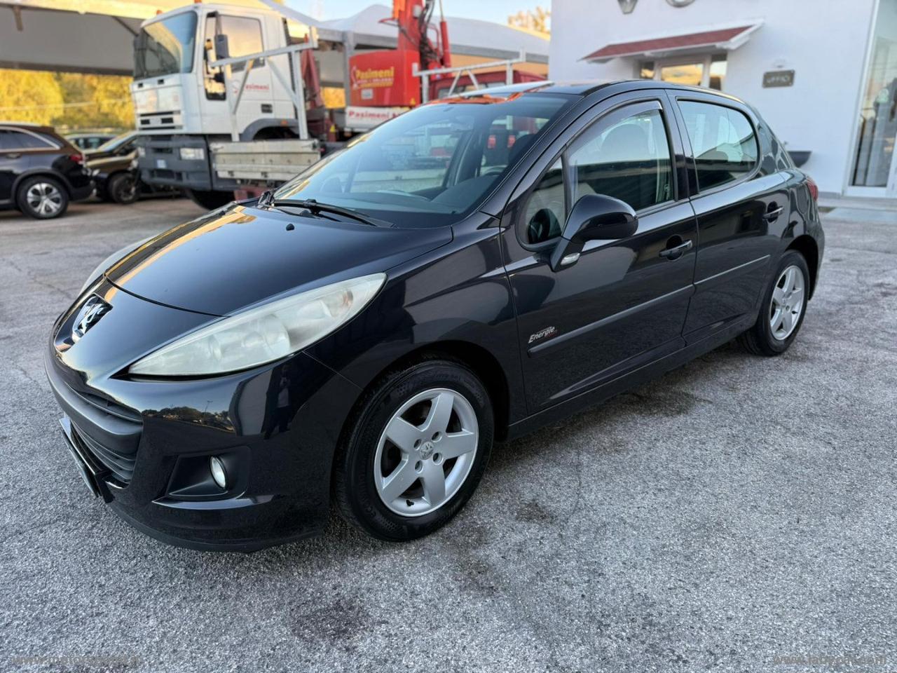 PEUGEOT 207 1.4 HDi 70 CV 5p. XS