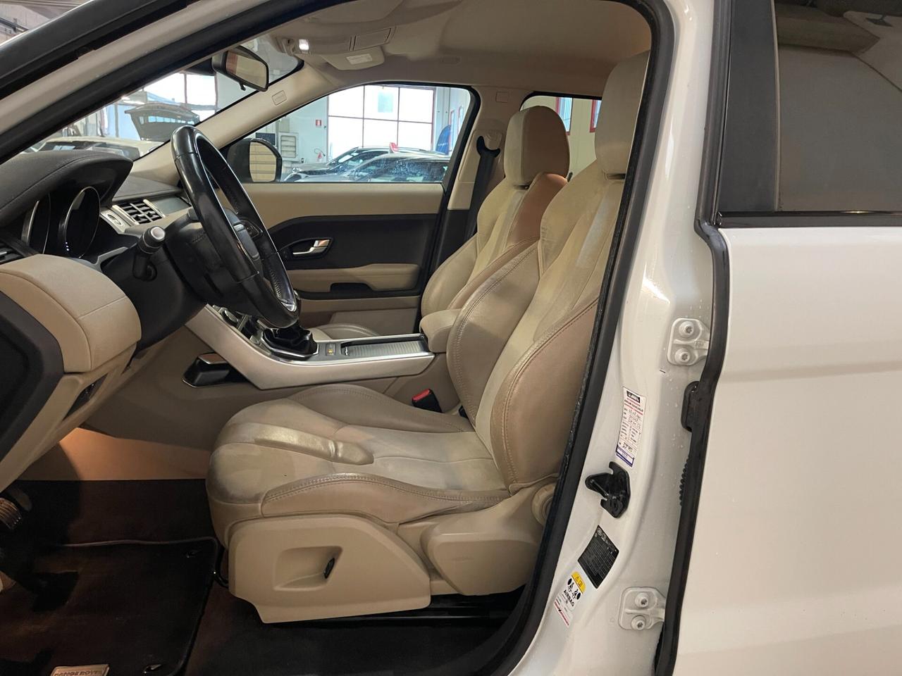 Land Rover Range Evoque Pure 2.2 td4 150cv c.manuale-LEGGI SOTTO