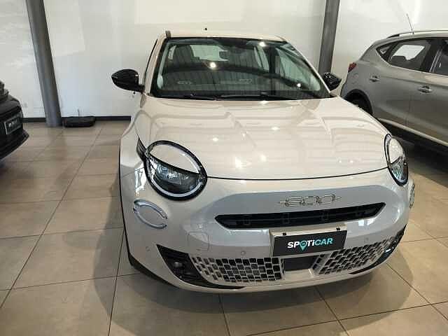 Fiat 600 Hybrid Hybrid 145 CV DCT MHEV Pop