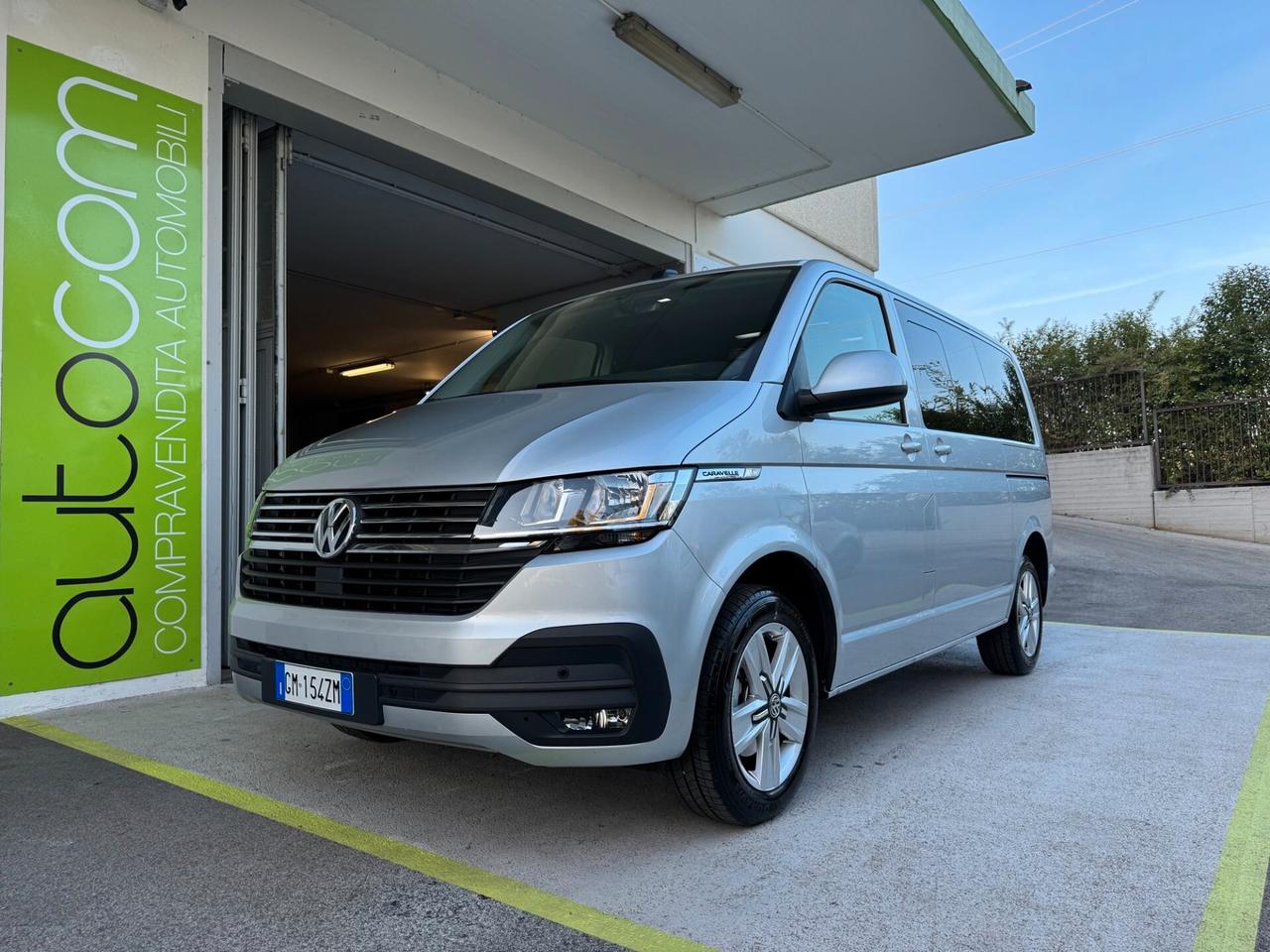 Volkswagen T6.1 Caravelle 2.0TDI DSG CRUIS AUTOCAR