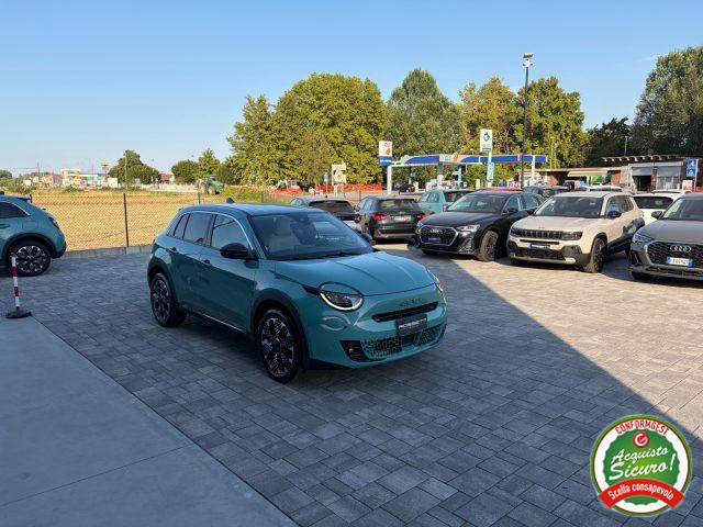 FIAT 600 Hybrid DCT MHEV La Prima ANCHE NEOPATENTATI