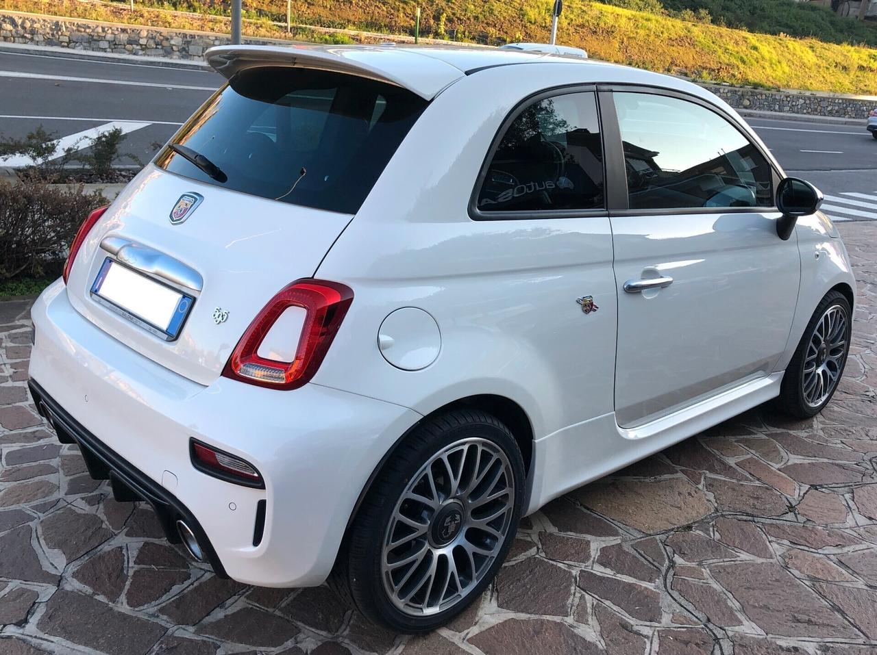 Abarth 595 1.4 Turbo T-Jet 165 CV Turismo