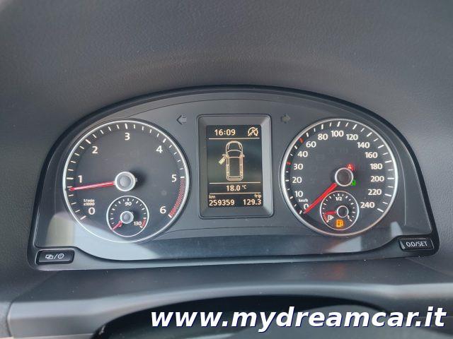 VOLKSWAGEN Touran Business 1.6 TDI DSG Comfortline 7 Posti