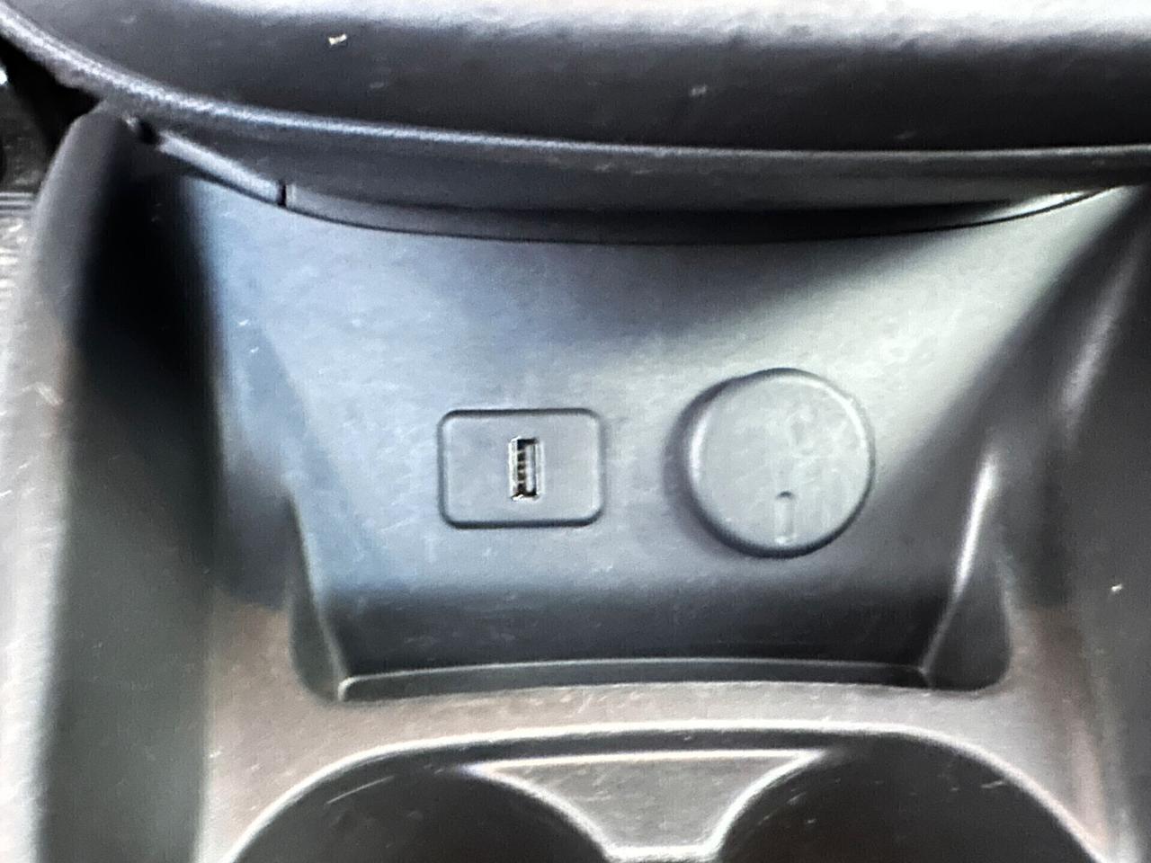 Opel Corsa 1.2 5 porte BiFuel Benzina GPL