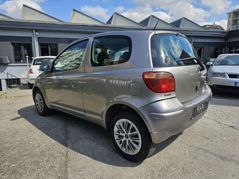 Toyota Yaris Yaris 3p 1.0 Expo s/clima