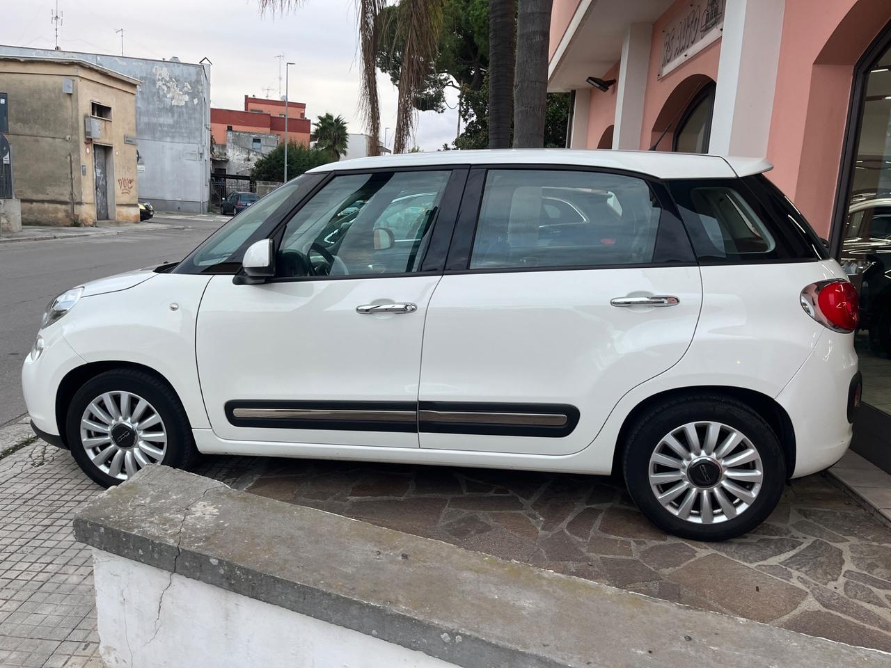 Fiat 500L 1.4 95 CV Lounge