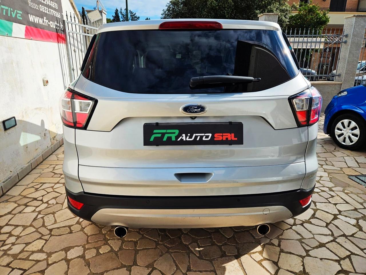 Ford Kuga 1.5 TDCI 120 CV S&S 2WD Powershift Edition