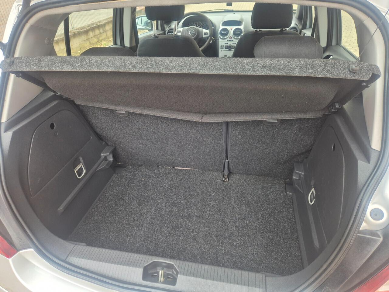 Opel Corsa 1.2 Benzina 5 porte