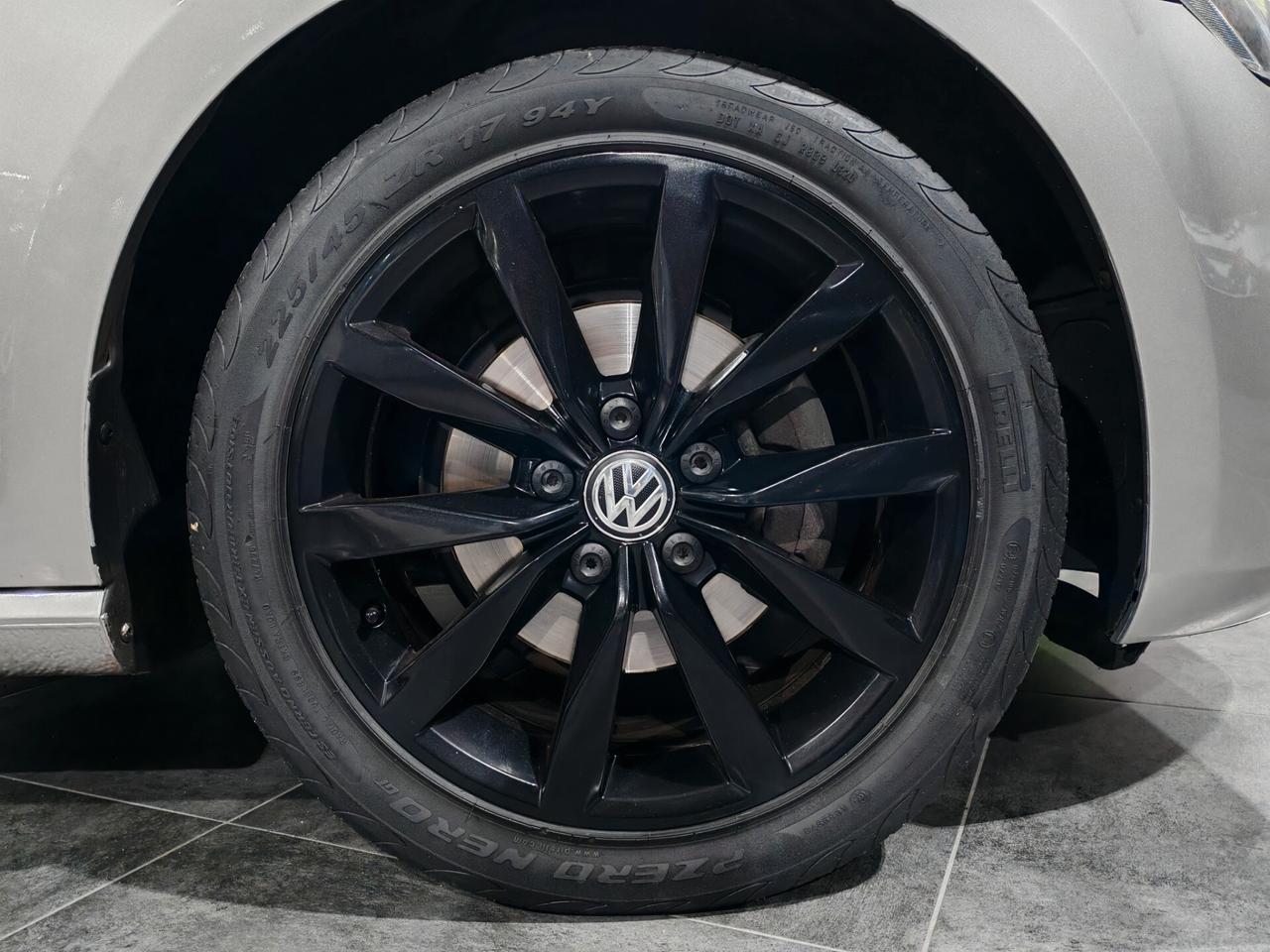 Volkswagen Golf 1.4 TSI 5p. Highline BlueMotion Technology