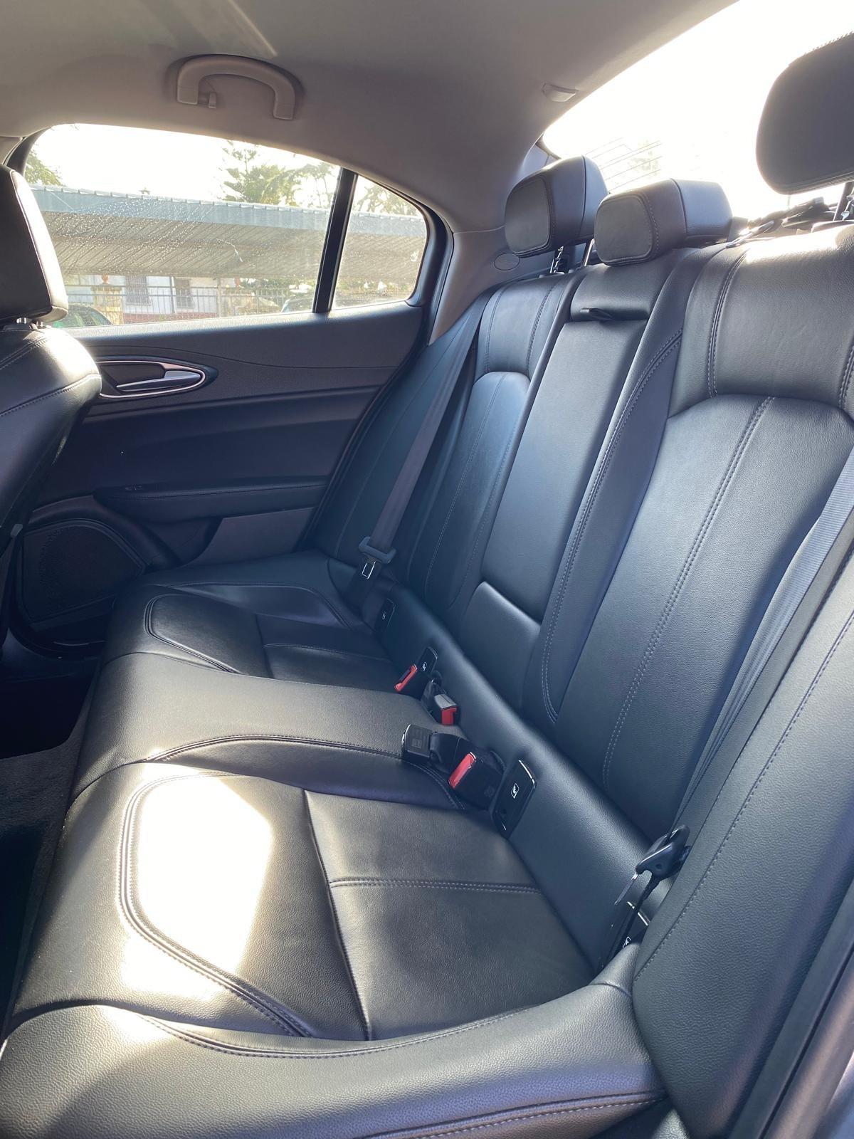 Alfa Romeo Giulia 2.2 Turbodiesel 160 CV AT8 Sprint