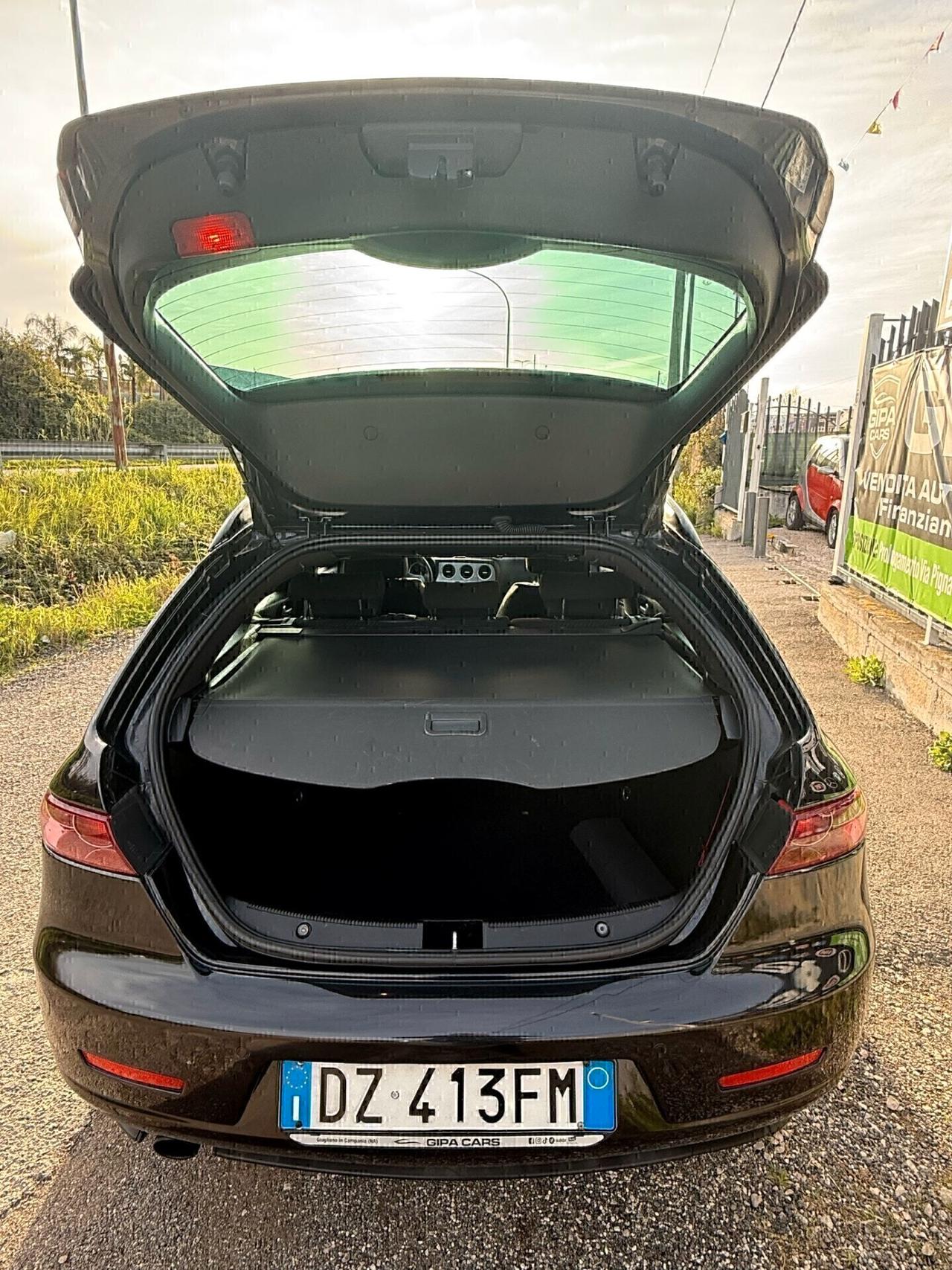 Alfa Romeo 159 2.0 JTDm Sportwagon Distinctive