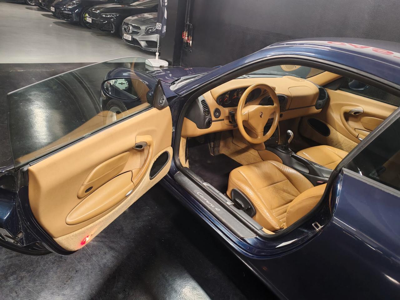 Porsche 996 Carrera 4 Coupé asi