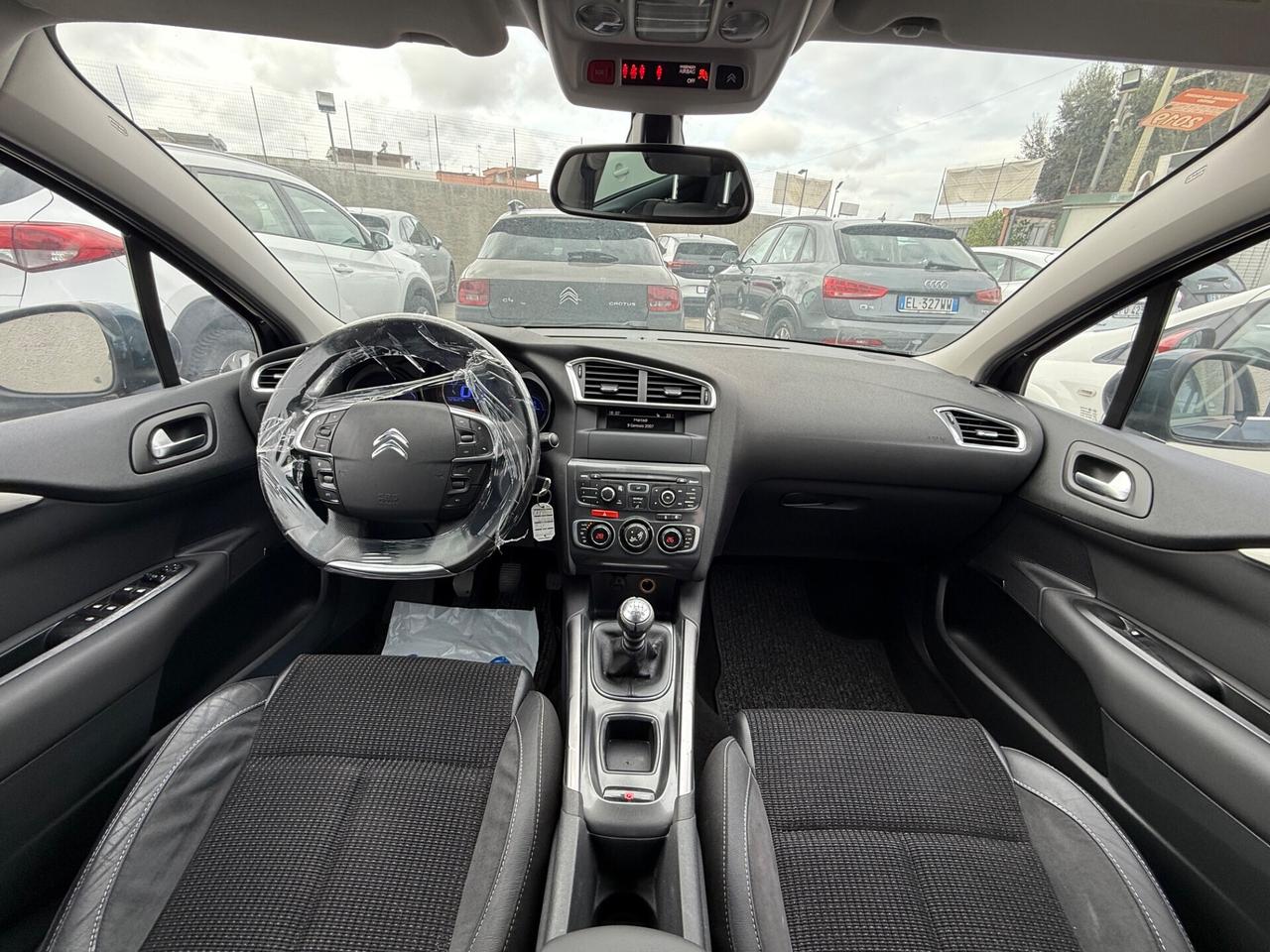 Citroen C4 1.6 e-HDi 110 airdream Exclusive,Climatronic,sensori di parcheggio,Pelle,ecc.