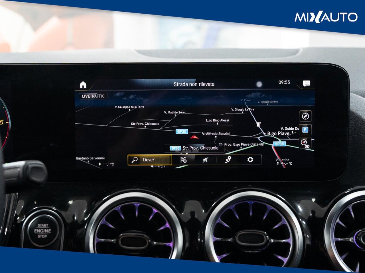 Mercedes-Benz GLA 200 D Premium