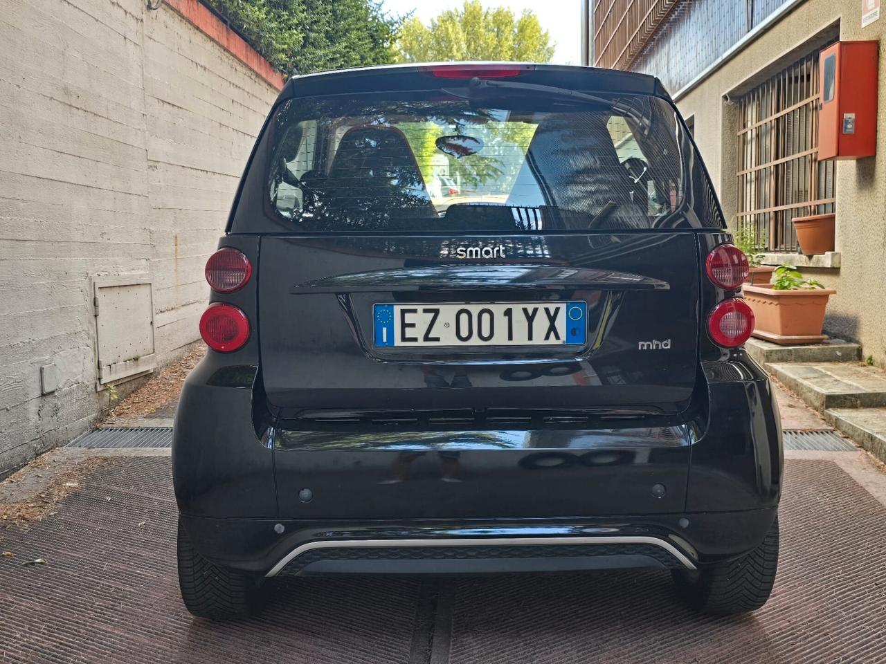Smart ForTwo 1000 52 kW MHD coupé passion