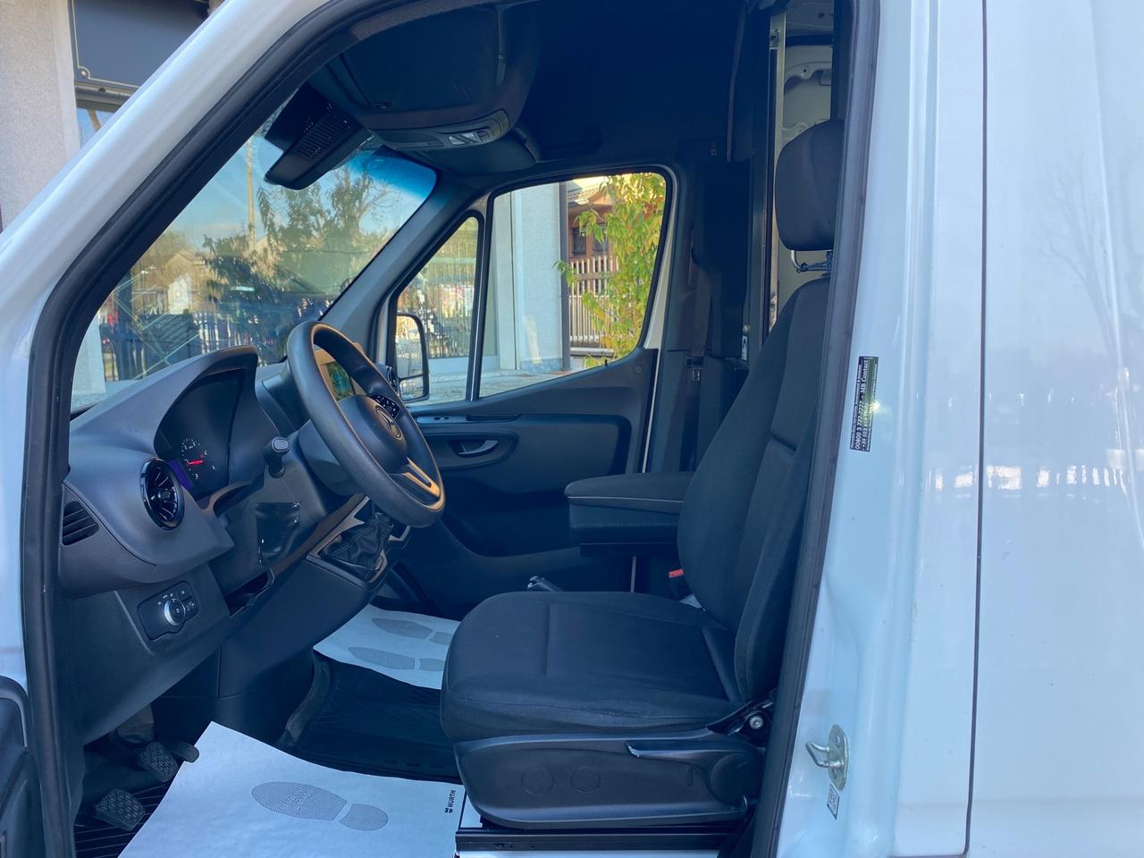 Mercedes Benz Sprinter 311 Cdi Furgonato L2 H2 RWD