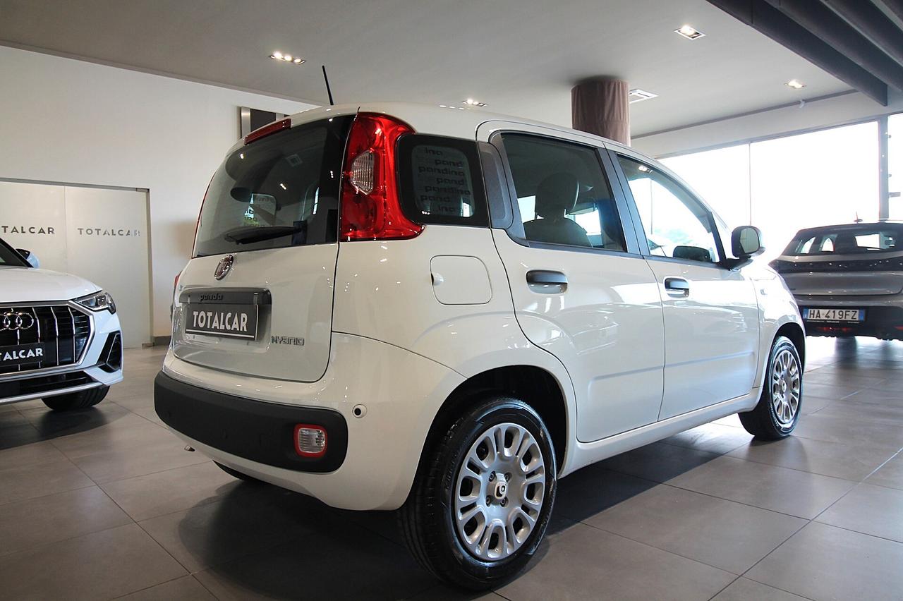 FIAT PANDA 1.0 70 CV HYBRID