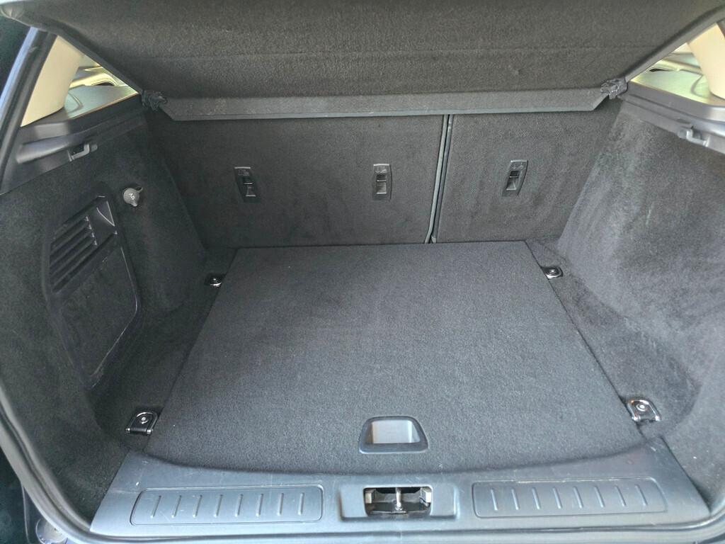 Land Rover Range Evoque 2.2 TD4 Loire Edition