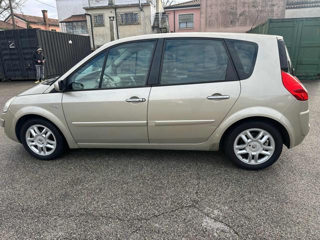 RENAULT Scenic 157,237km benzina/gpl neopatentati Bellissima 1.6