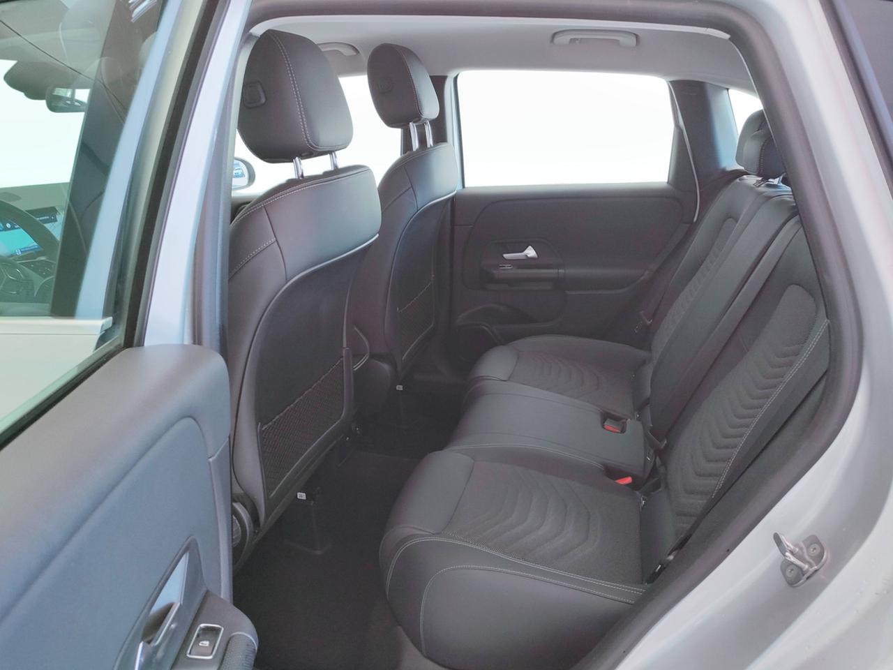 Mercedes-Benz Classe B - W247 2023 - B 180 Executive auto