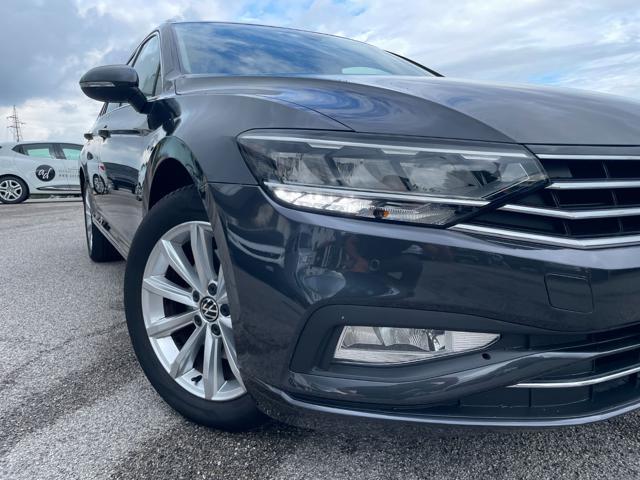 VOLKSWAGEN Passat Variant 2.0 TDI SCR EVO DSG Business