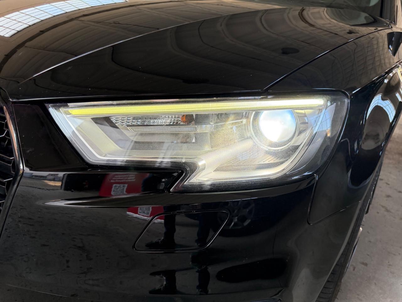 Audi A3 SPB 1.6 TDI Sport GRIGLIA RS VOLANTE S-Line