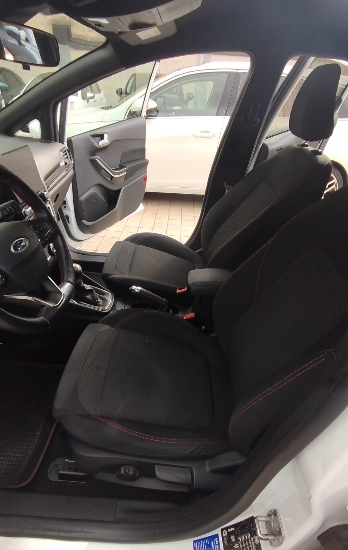 Ford Fiesta 1.1 85 CV 5 porte ST-Line