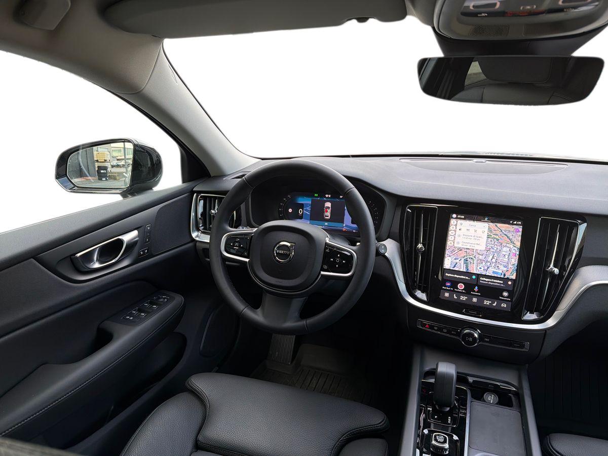VOLVO V60 2.0 b4 Plus Dark auto