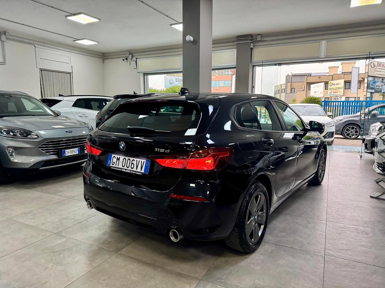 Bmw 118d 2.0 150cv Automatico 2023
