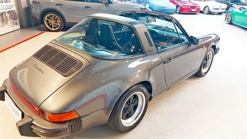 Porsche 911 Carrera 3.2 Targa G50