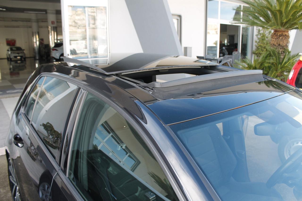 Volkswagen Golf R 2.0 TSI DSG 4MOTION 5p. BMT