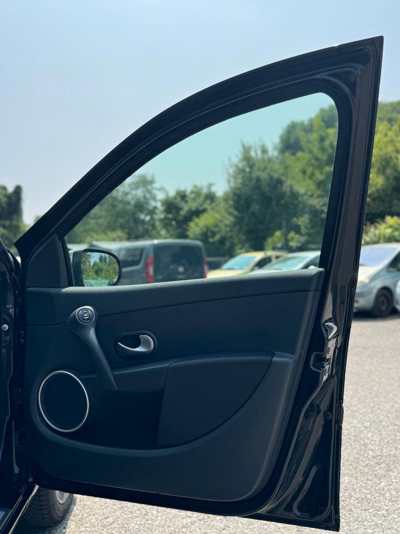 Renault Clio Dynamique 1.2 Benz 55kW*Neopatentato*