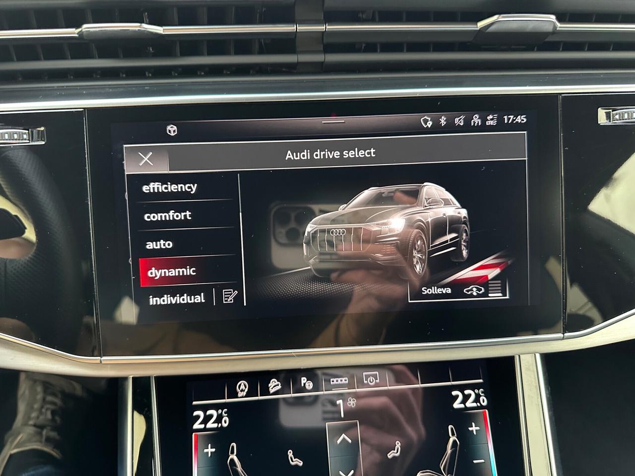 Audi Q8 50 TDI 286cv Quattro S-Line - 2022