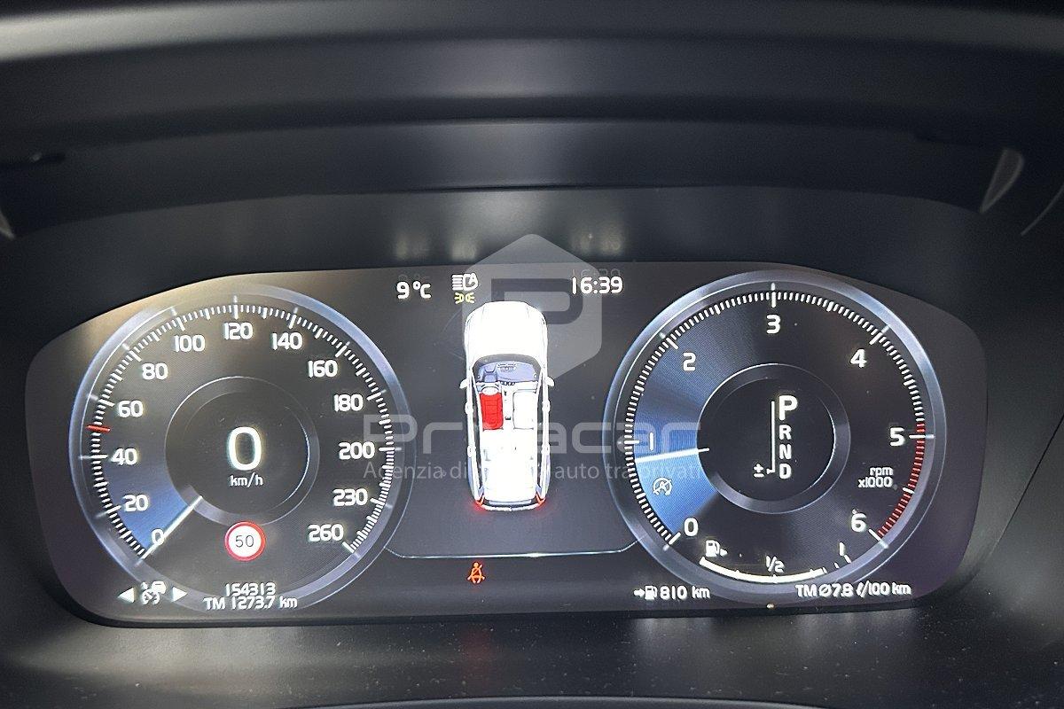 VOLVO V60 Cross Country D4 AWD Geartronic Business Plus