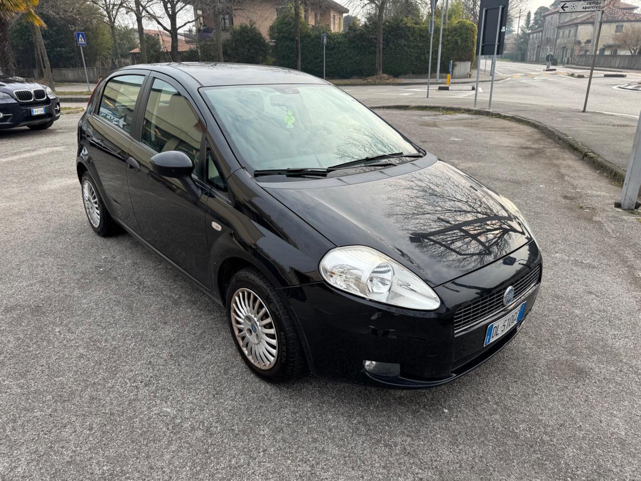 Fiat Grande Punto 1.2 BENZINA OK NEOPATENTATI