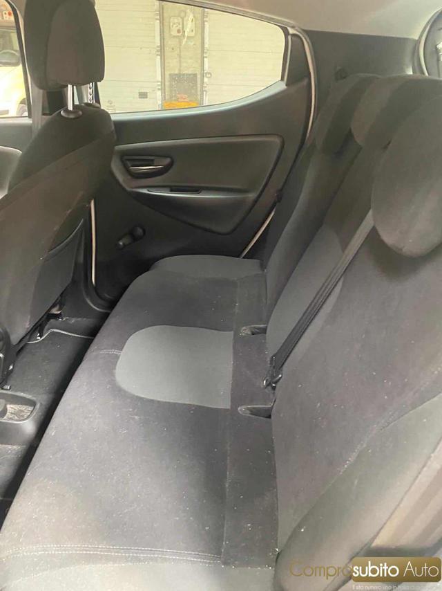 LANCIA Ypsilon 1.3 MJT 16V 95 CV 5 porte S&S Elefantino